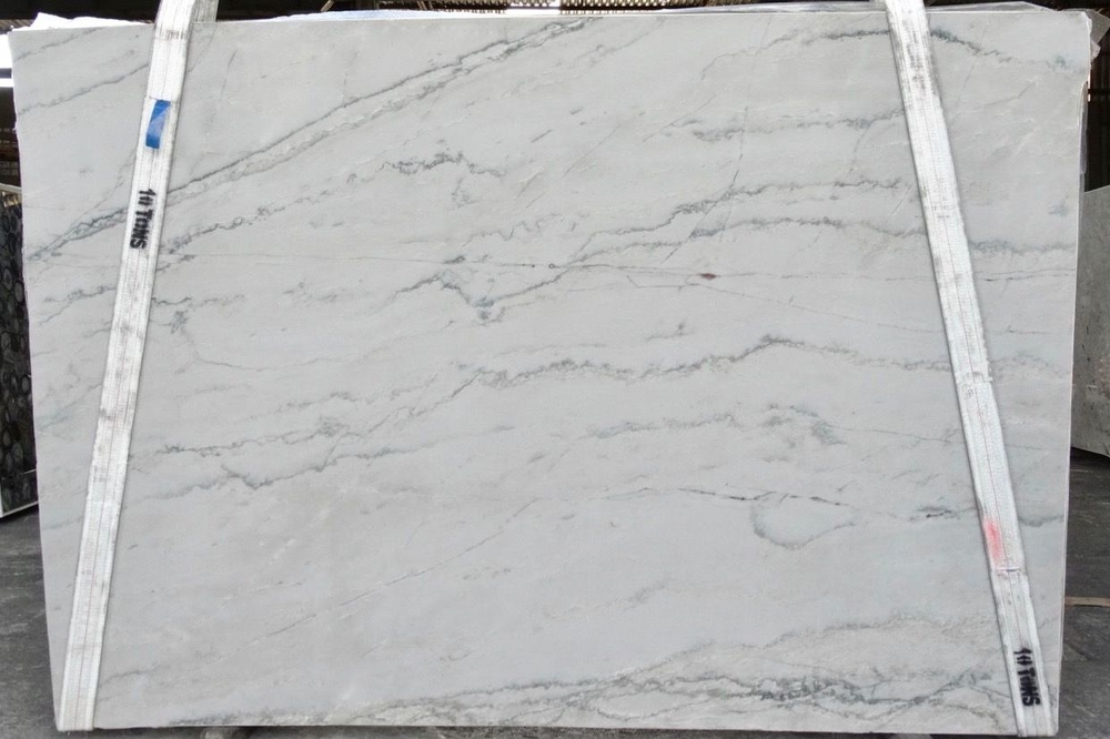 Image Calacatta Lot 2