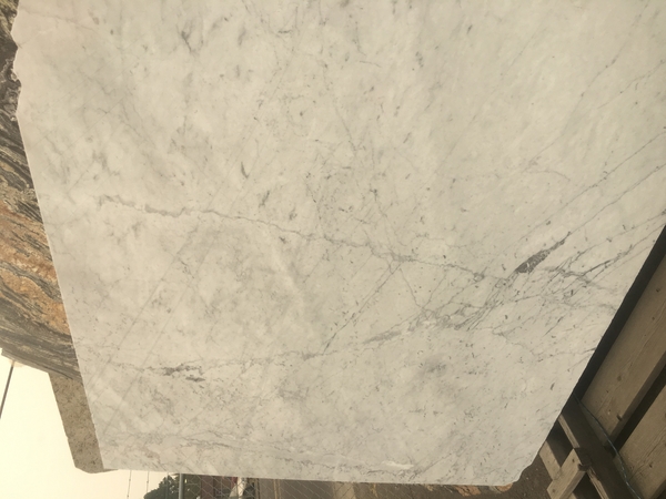Image White Carrara Marble